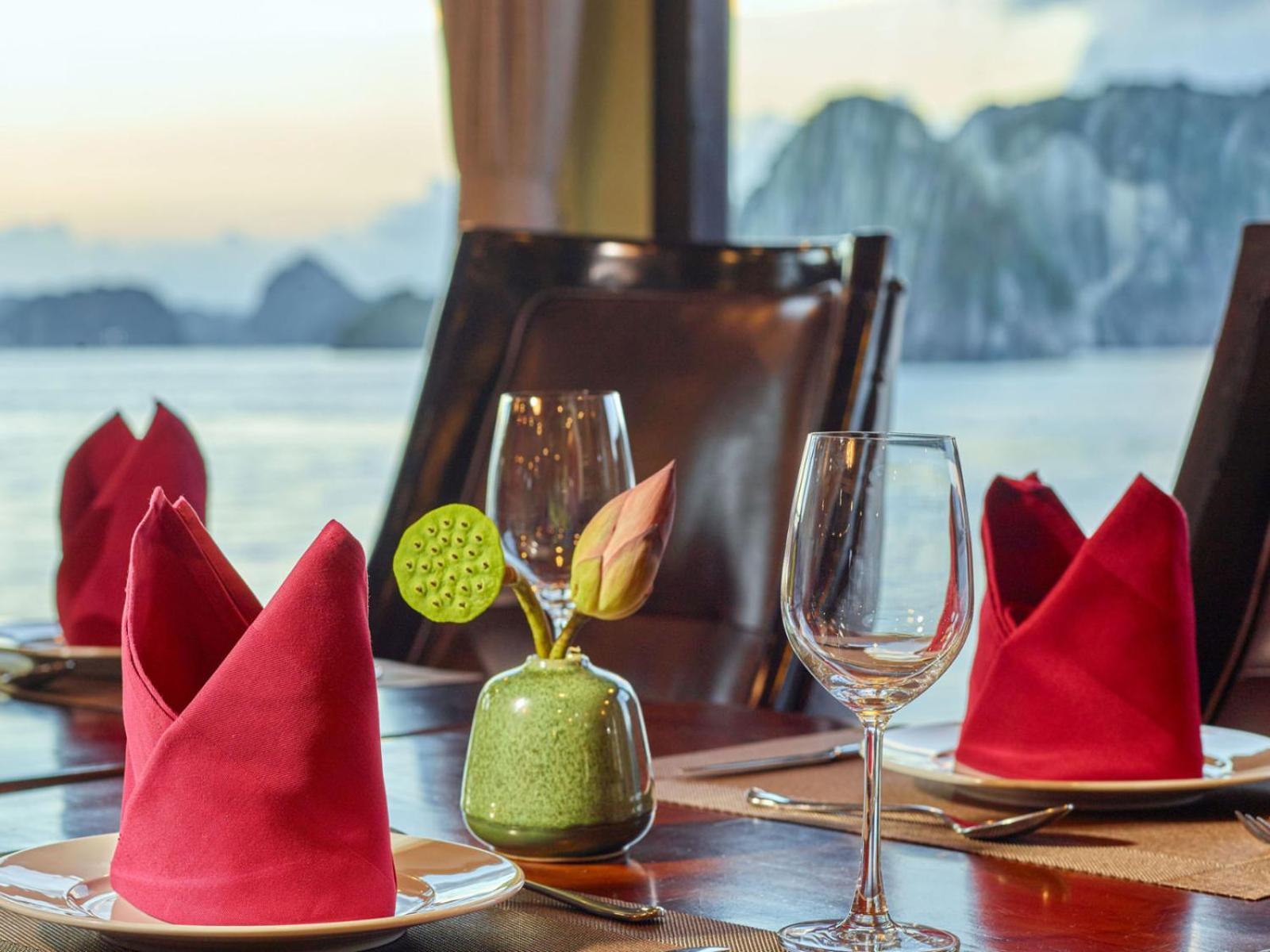 下龍 Lotus Boutique Cruise酒店 外观 照片